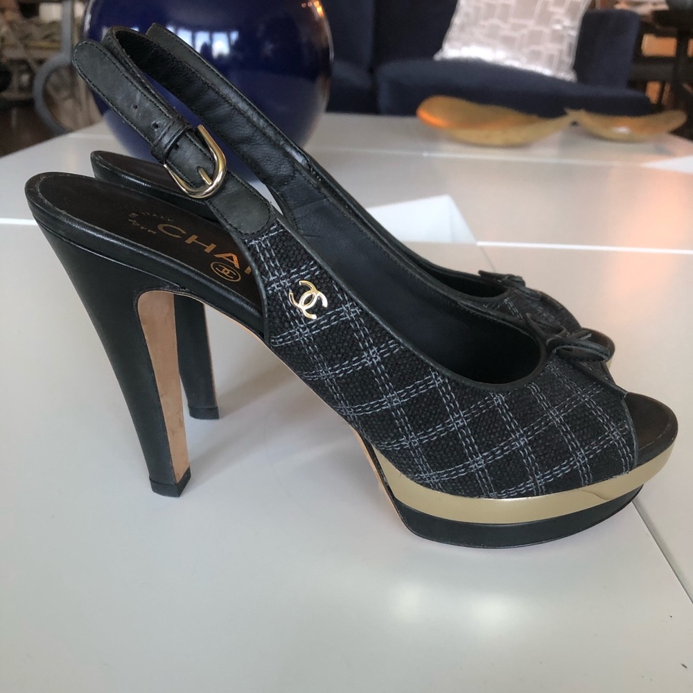 Chanel Slingbacks - Picture 2 of 3